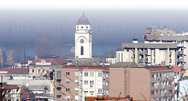 Буџет краћи за локалне таксе